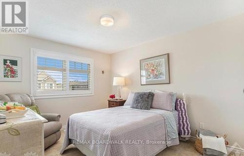 741 Derreen Avenue, Ottawa, ON - Indoor Photo Showing Bedroom