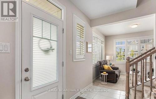 741 Derreen Avenue, Ottawa, ON - Indoor Photo Showing Other Room