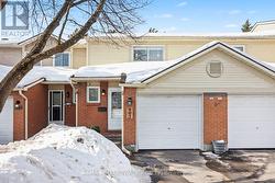 3 - 443 CANOTIA PLACE  Ottawa, ON K4A 2K1
