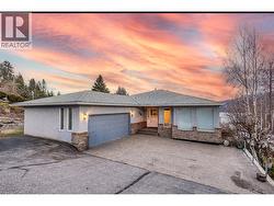 6063 Beatrice Road  Peachland, BC V0H 1X4