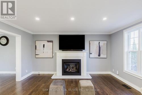 3325 Lakeshore Road, Burlington, ON - Indoor Photo Showing Living Room With Fireplace