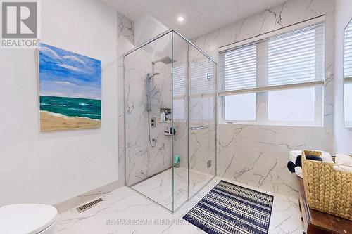 4176 Saunders Crescent, Burlington, ON - Indoor Photo Showing Bathroom