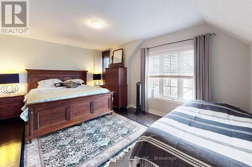 4176 Saunders Crescent, Burlington, ON - Indoor Photo Showing Bedroom