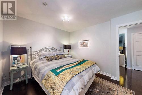 4176 Saunders Crescent, Burlington, ON - Indoor Photo Showing Bedroom