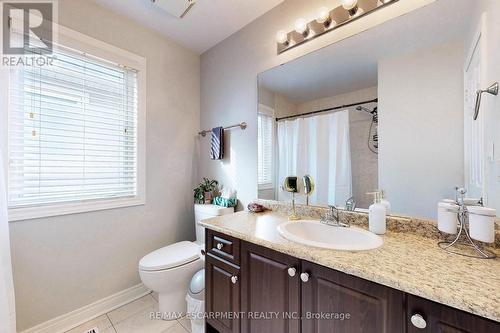 4176 Saunders Crescent, Burlington, ON - Indoor Photo Showing Bathroom