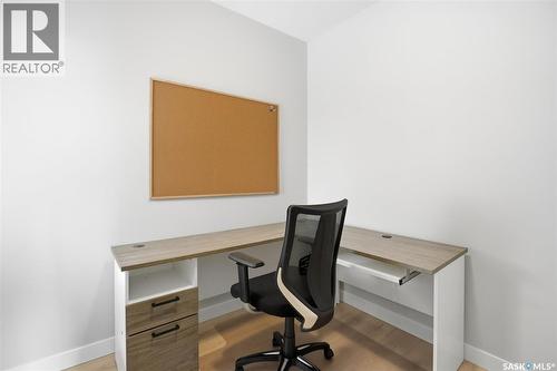 406 Chelsom Manor, Saskatoon, SK - Indoor Photo Showing Office