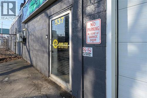 100 Stapleton Avenue, Hamilton, ON 