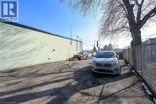 100 Stapleton Avenue, Hamilton, ON 