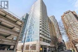 1610 - 210 SIMCOE STREET  Toronto, ON M5T 0A9