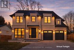 1579 TROTWOOD AVENUE  Mississauga, ON L5G 3Z8