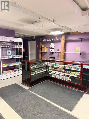1135 Richmond Street, London East (East B), ON 