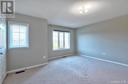 1838 Imperial Way, Burlington, ON - Indoor Photo Showing Other Room