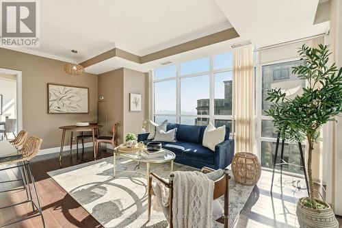 804 - 360 PEARL STREET  Burlington, ON L7R 1E1