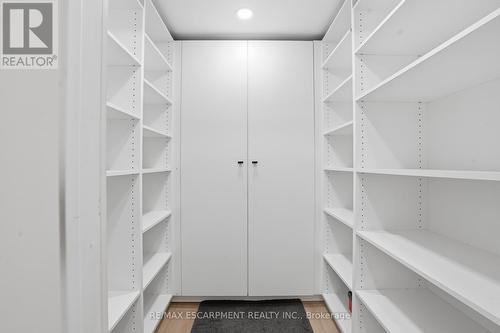 108 Greenshire Drive, Hamilton, ON - Indoor With Storage