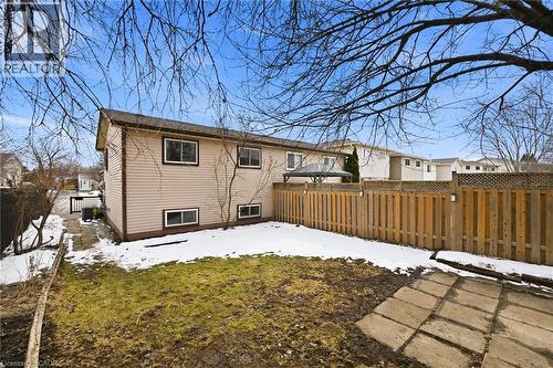 2223 Manchester Drive, Burlington, ON - Outdoor