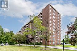 1006 - 175 HILDA AVENUE  Toronto, ON M2M 1V8