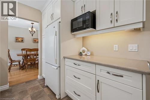 224 Lincoln Road, Waterloo, ON - Indoor