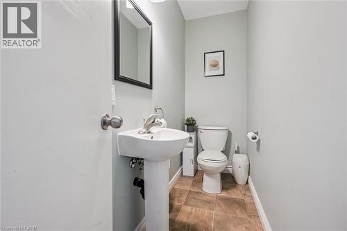 224 Lincoln Road, Waterloo, ON - Indoor Photo Showing Bathroom