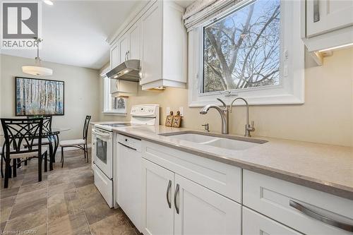 224 Lincoln Road, Waterloo, ON - Indoor Photo Showing Kitchen With Double Sink