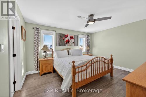15 Kempton Avenue, Belleville (Thurlow Ward), ON - Indoor Photo Showing Bedroom