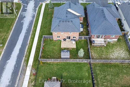 15 Kempton Avenue, Belleville (Thurlow Ward), ON - 