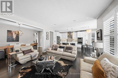 304 Eucalyptus Circle, Ottawa, ON - Indoor Photo Showing Living Room
