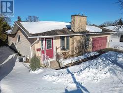 116 OLD COLONY ROAD  Ottawa, ON K2L 1M2
