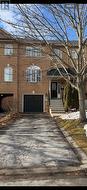 2494 GILL CRESCENT  Oakville, ON L6H 6P4
