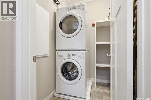 120 545 Hassard Close, Saskatoon, SK - Indoor Photo Showing Laundry Room