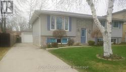 41 MERGL DRIVE Norfolk (Port Dover), ON N0A 1N4