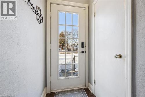 1135 Queens Boulevard, Kitchener, ON - Indoor Photo Showing Other Room