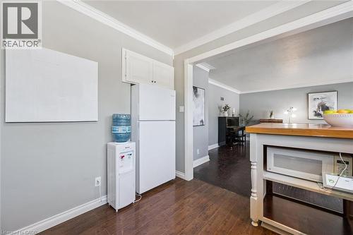 1135 Queens Boulevard, Kitchener, ON - Indoor