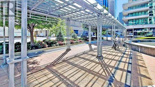 4713 - 33 Bay Street, Toronto, ON - Outdoor