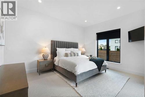 572 Lily Mac Boulevard, Windsor, ON - Indoor Photo Showing Bedroom