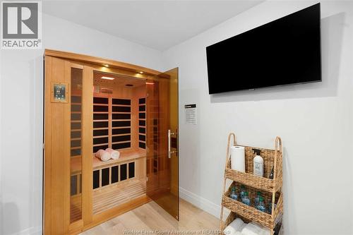 572 Lily Mac Boulevard, Windsor, ON - Indoor Photo Showing Other Room