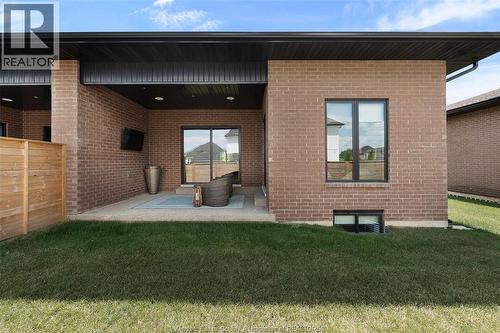 572 Lily Mac Boulevard, Windsor, ON - Outdoor With Exterior