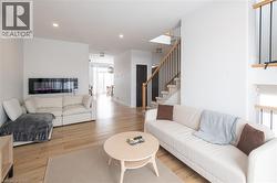 143 SUPERIOR Drive  Amherstview, ON K7N 1E5