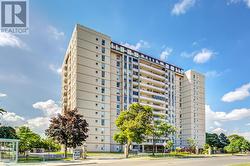 505 - 130 NEPTUNE DRIVE  Toronto, ON M6A 1X5