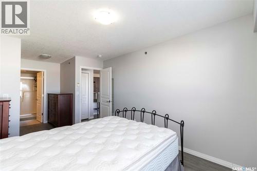 4311 108 Willis Crescent, Saskatoon, SK - Indoor Photo Showing Bedroom