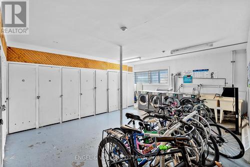 11 - 270 Beechwood Avenue, Ottawa, ON - Indoor Photo Showing Garage