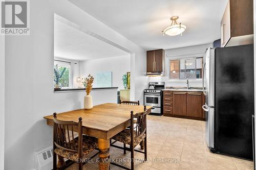 11 - 270 Beechwood Avenue, Ottawa, ON - Indoor