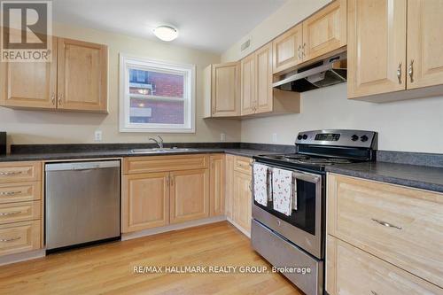 348 Stewart Street, Ottawa, ON - Indoor Photo Showing Kitchen With Double Sink