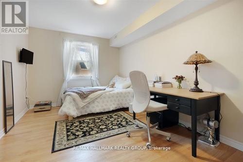 348 Stewart Street, Ottawa, ON - Indoor