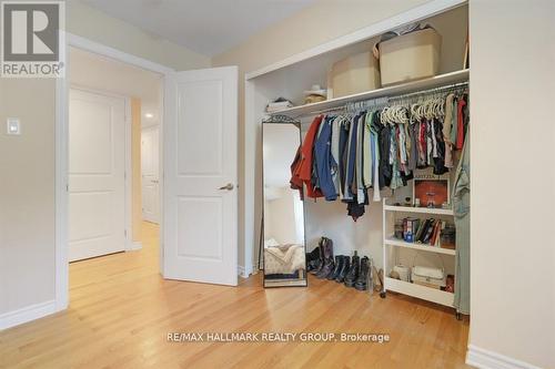 348 Stewart Street, Ottawa, ON - Indoor