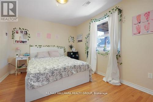 348 Stewart Street, Ottawa, ON - Indoor Photo Showing Bedroom