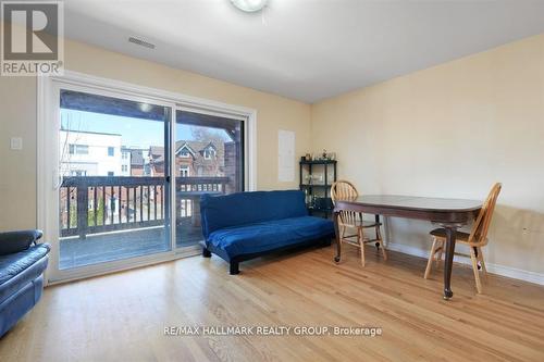 348 Stewart Street, Ottawa, ON - Indoor