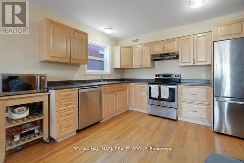 348 Stewart Street, Ottawa, ON - Indoor Photo Showing Kitchen