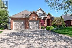227 CLUBVIEW DRIVE  Amherstburg, ON N9V 3Z3
