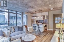 205 - 650 KING STREET W  Toronto, ON M5V 0H6