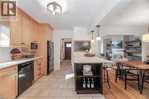 75 Emerald Crescent, Toronto, ON - Indoor Photo Showing Kitchen
